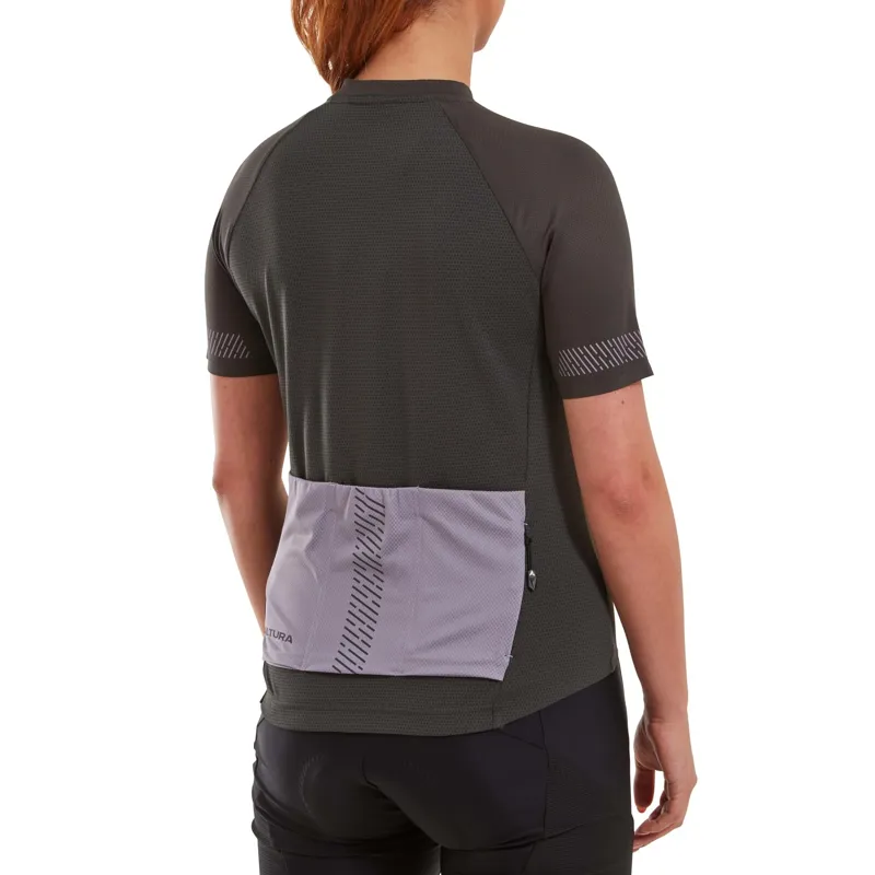 Altura Endurance Women's Short Sleeve Cycling Jersey in Carbon-1